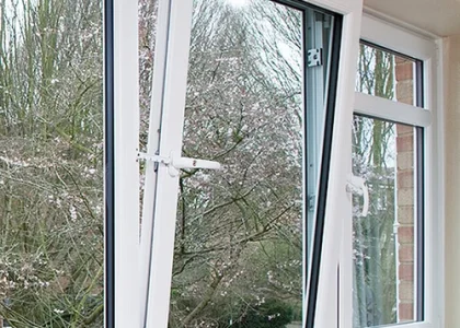 Kusen Jendela UPVC di Depok