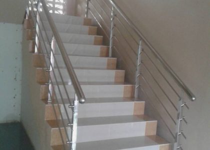 Railing Tangga Stainless Kaca Bali