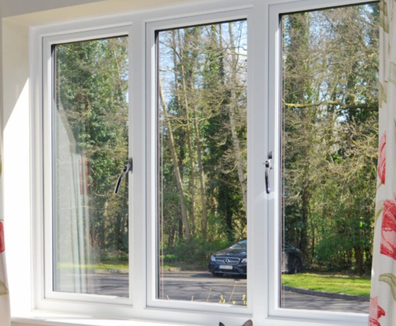 Jendela UPVC Custom Di Subang