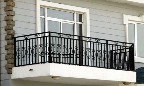 Pasang Railing Balkon Minimalis di Tangerang